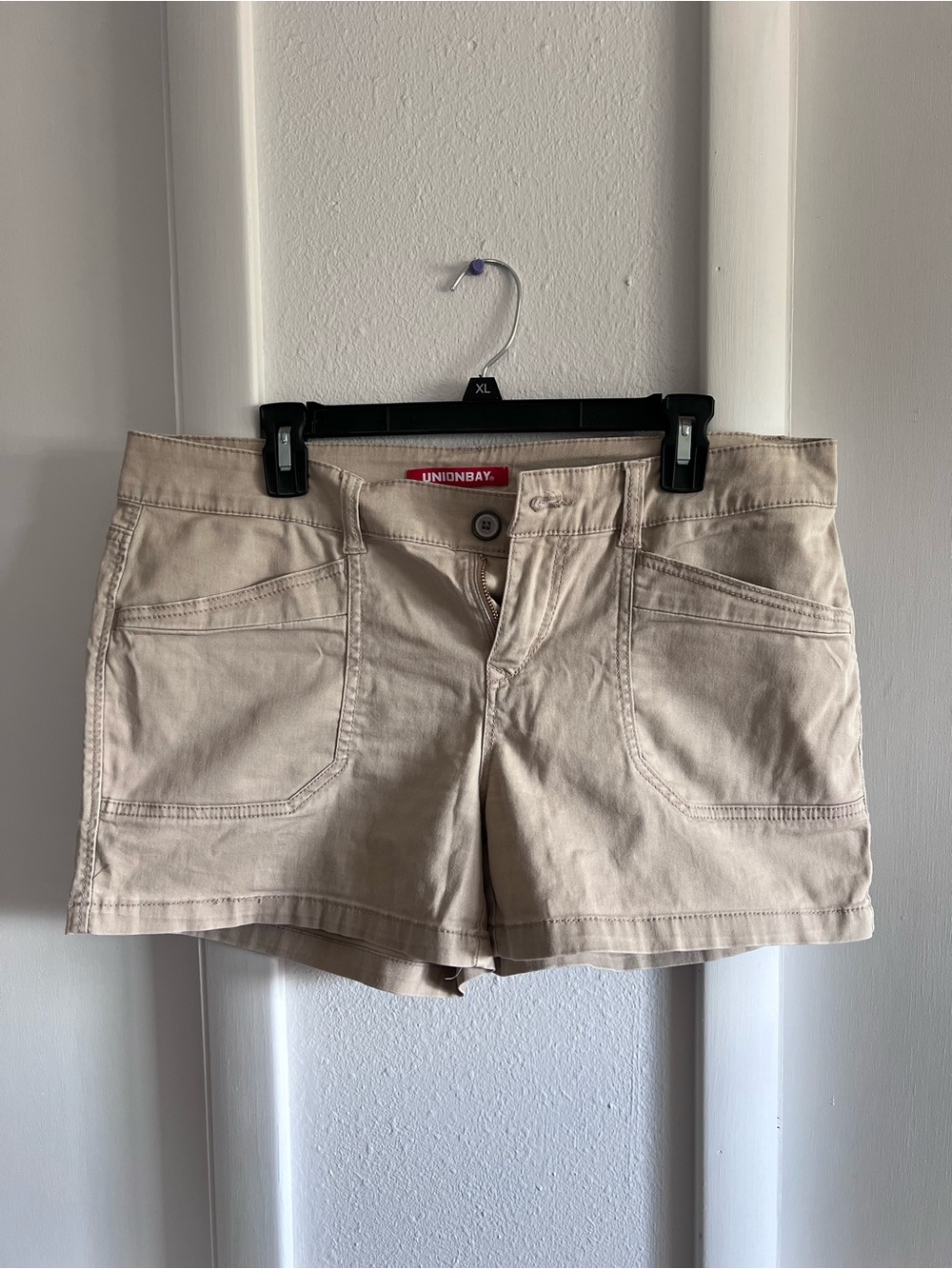 Unionbay khaki shorts, size 13,EUC